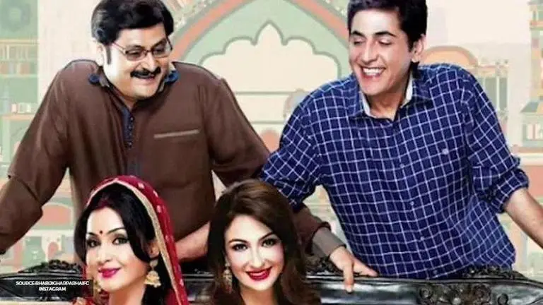 Can Kareena's Anita as 'Bhabiji' attract Akshay's Manmohan in the soap's Bollywood remake? bhabhiji ghar par hai