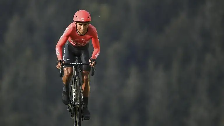 Pair freed after questioning in Tour de France doping probe