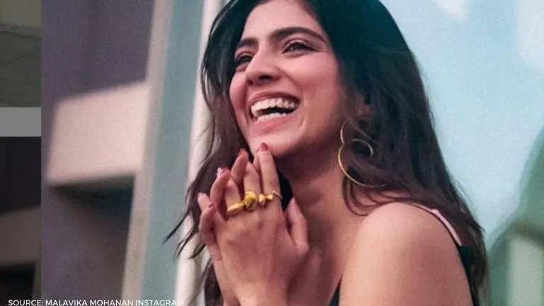 Malavika Mohanan opts for a glamorous avatar to promote 'Master'; see pics Malavika Mohanan