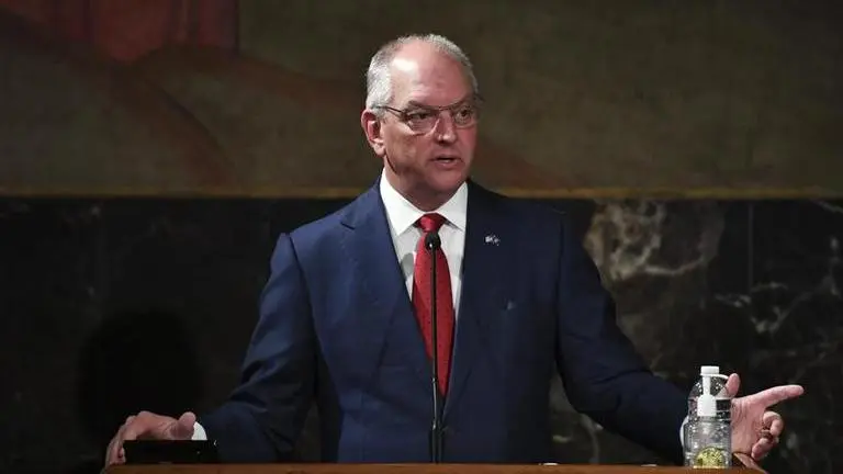 Louisiana Gov.: Over 400,000 still without power Louisiana