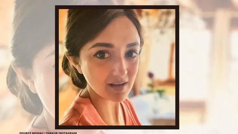 Monali Thakur reacts to 'Music Mafia' claims; says 'artists don't get their dues' Monali Thakur