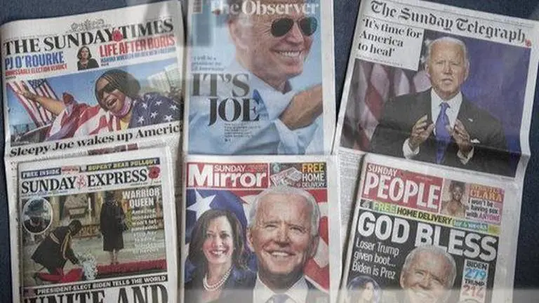 Crowds in DC react as they watch Biden speak Crowds in DC react as they watch Biden speak