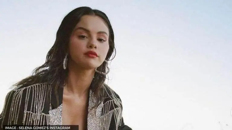 Selena Gomez hints at new album with picture of 'SG3' on Insta story; fans go gaga over it Selena Gomez