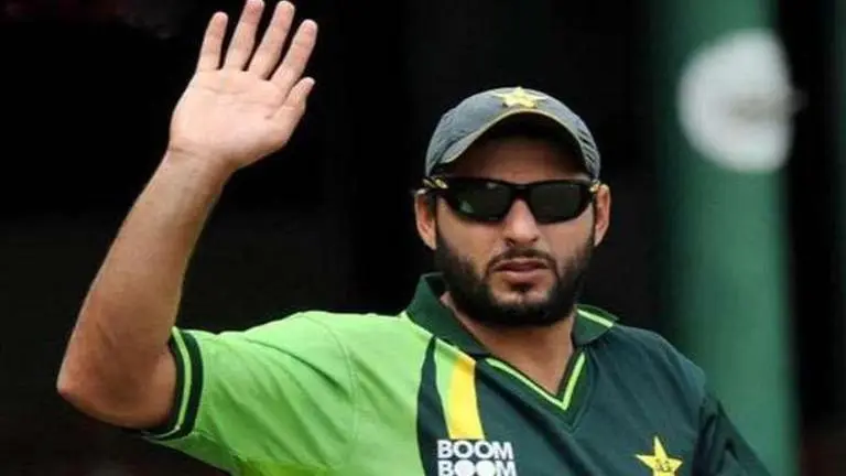 Shahid Afridi thanks fans for their love and messages after testing COVID-19 positive Shahid Afridi