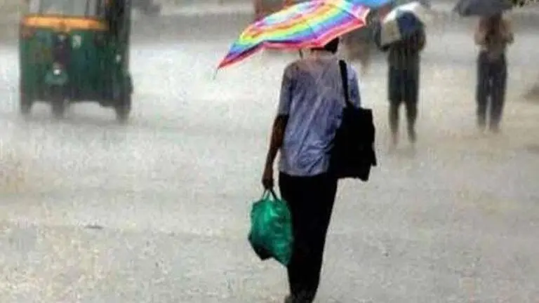 Himachal Pradesh witnesses light rains at few places