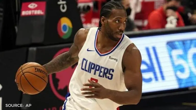 Is Kawhi Leonard playing tonight vs Mavericks? Clippers injury report is Kawhi Leonard playing tonight