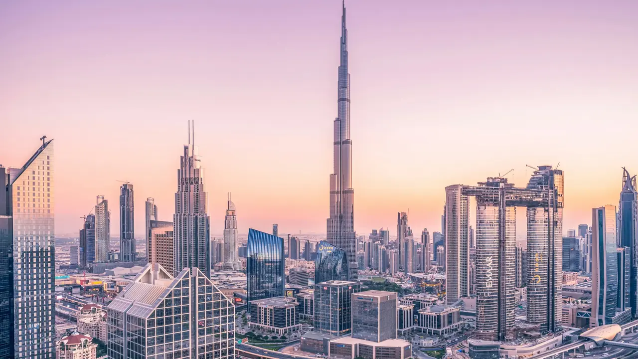Solo travel to UAE, Egypt, Vietnam surges among Indians: Report Must-visit Tourist Spots In UAE