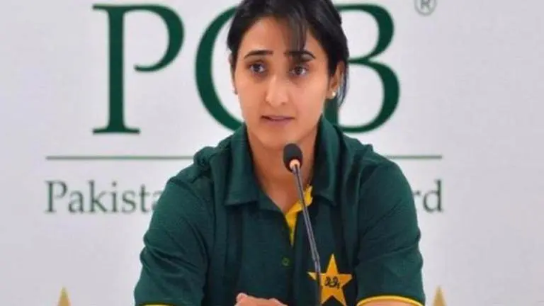 Bismah Maroof retains captaincy as PCB announces Central Contract List for 2020-21 Bismah Maroof