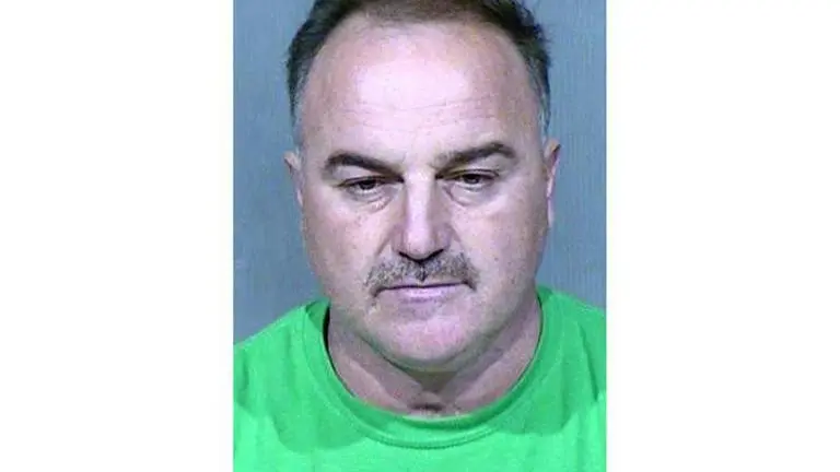 Feds: Man charged in 2006 Iraq slayings should remain jailed