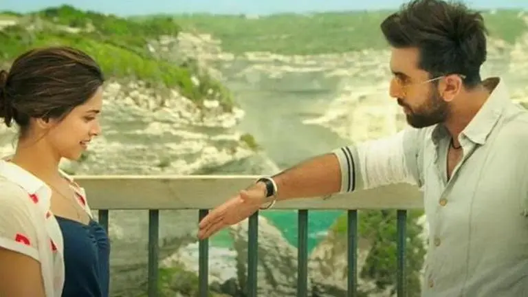 Ranbir Kapoor's deleted scene from 'Tamasha' surfaces, complete with 'Majnu' vibes ranbir kapoor