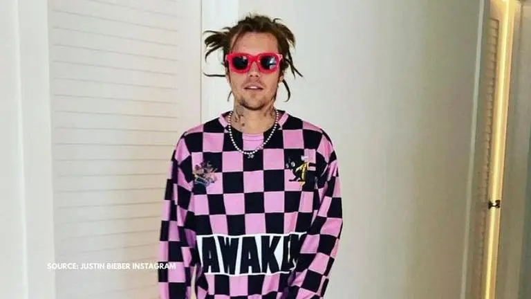 Justin Bieber debuts with new dreadlock look, leaves internet ablaze with mixed reactions Justin Bieber