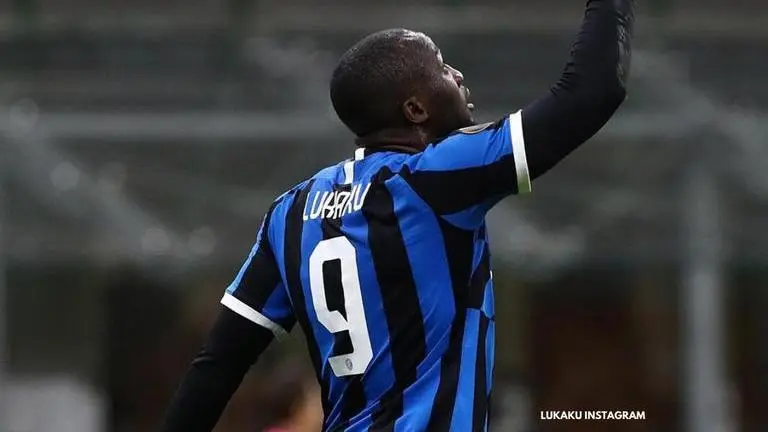 Romelu Lukaku shuts his critics, mocks Twitterati questioning his touch on field Romelu Lukaku