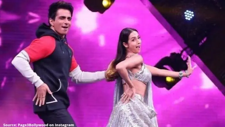 Sonu Sood, Malaika pay ode to their 'Dabangg' days as they dance to 'Munni Badnaam Hui' Sonu Sood
