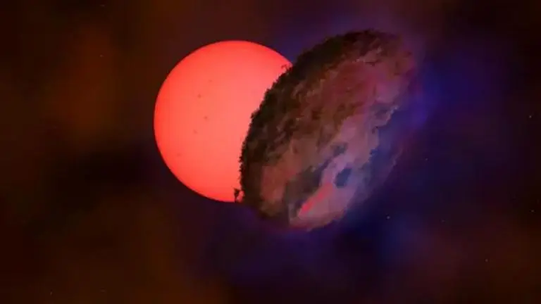 Astronomers spot giant 'blinking star', 100 times size of Sun, near the heart of Milky Way blinking giant star