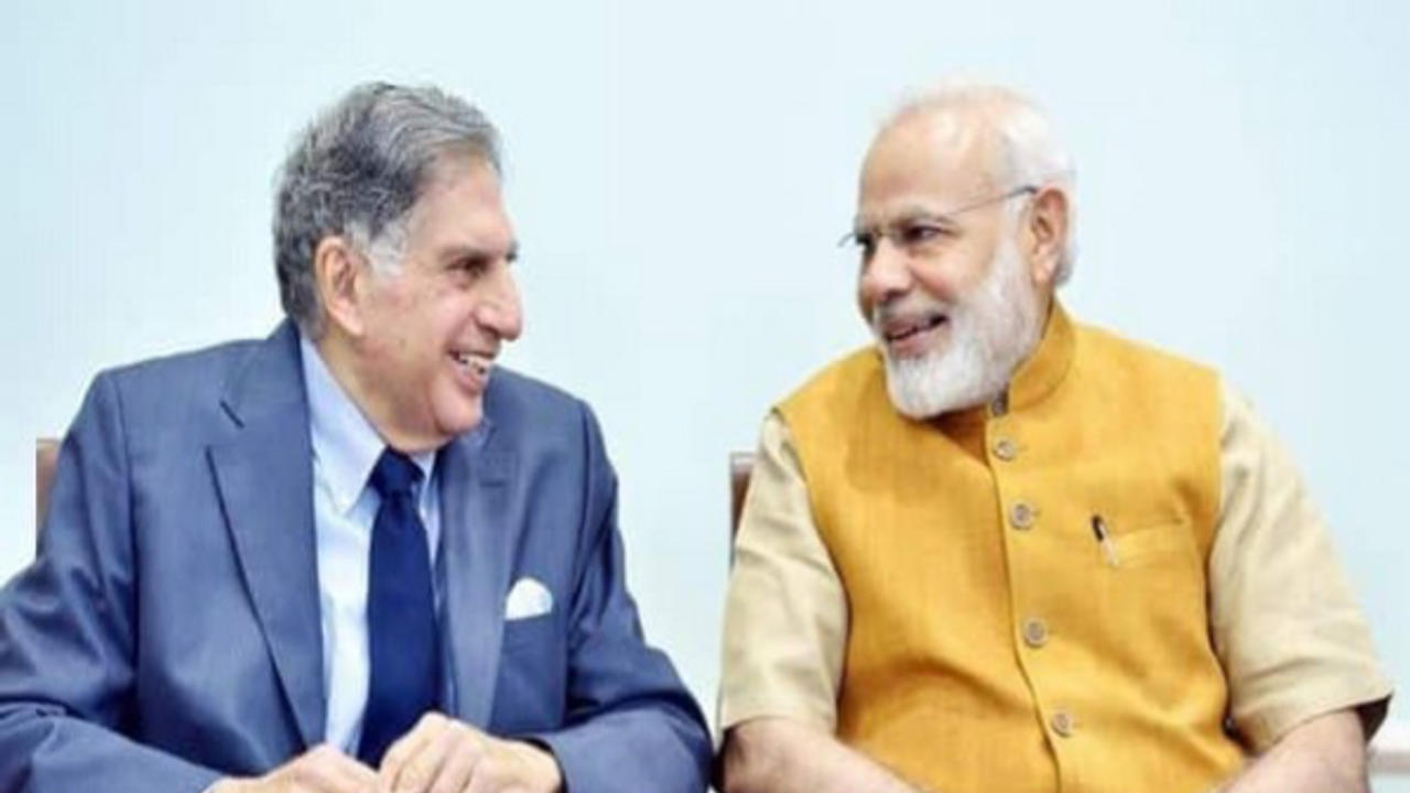 PM Modi with Ratan Tata 