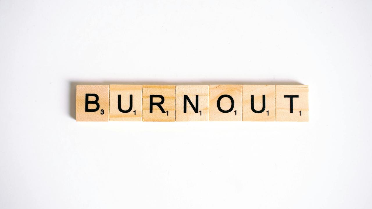 3 Telltale Signs Of Burnout You Should Not Ignore