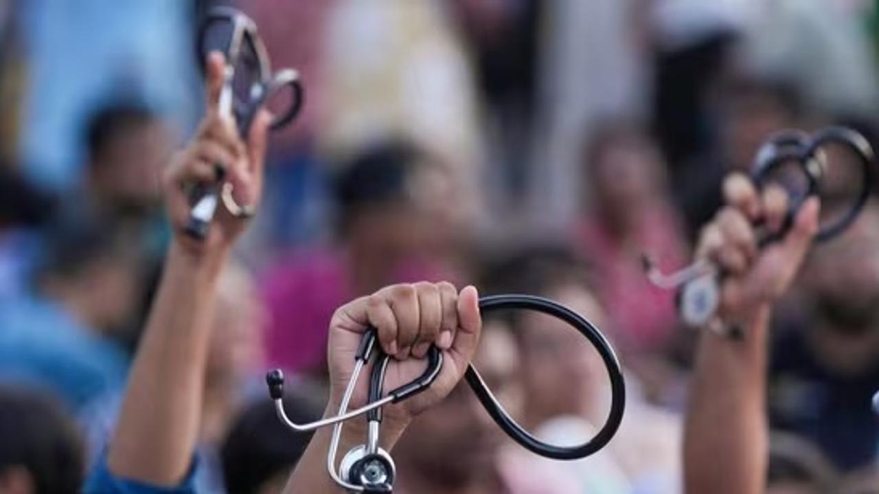 40 students expelled from medical college in West Bengal