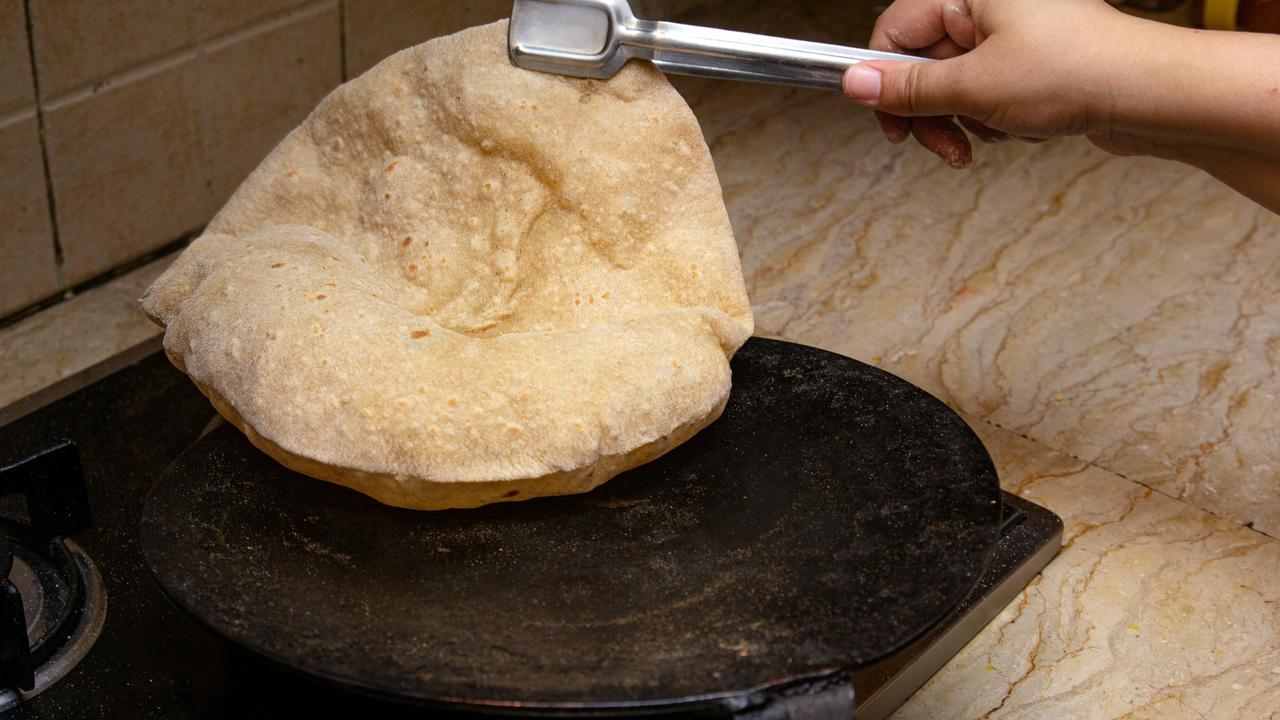 A Complete Guide To Keep Your Tawa Roti Fresh And Soft