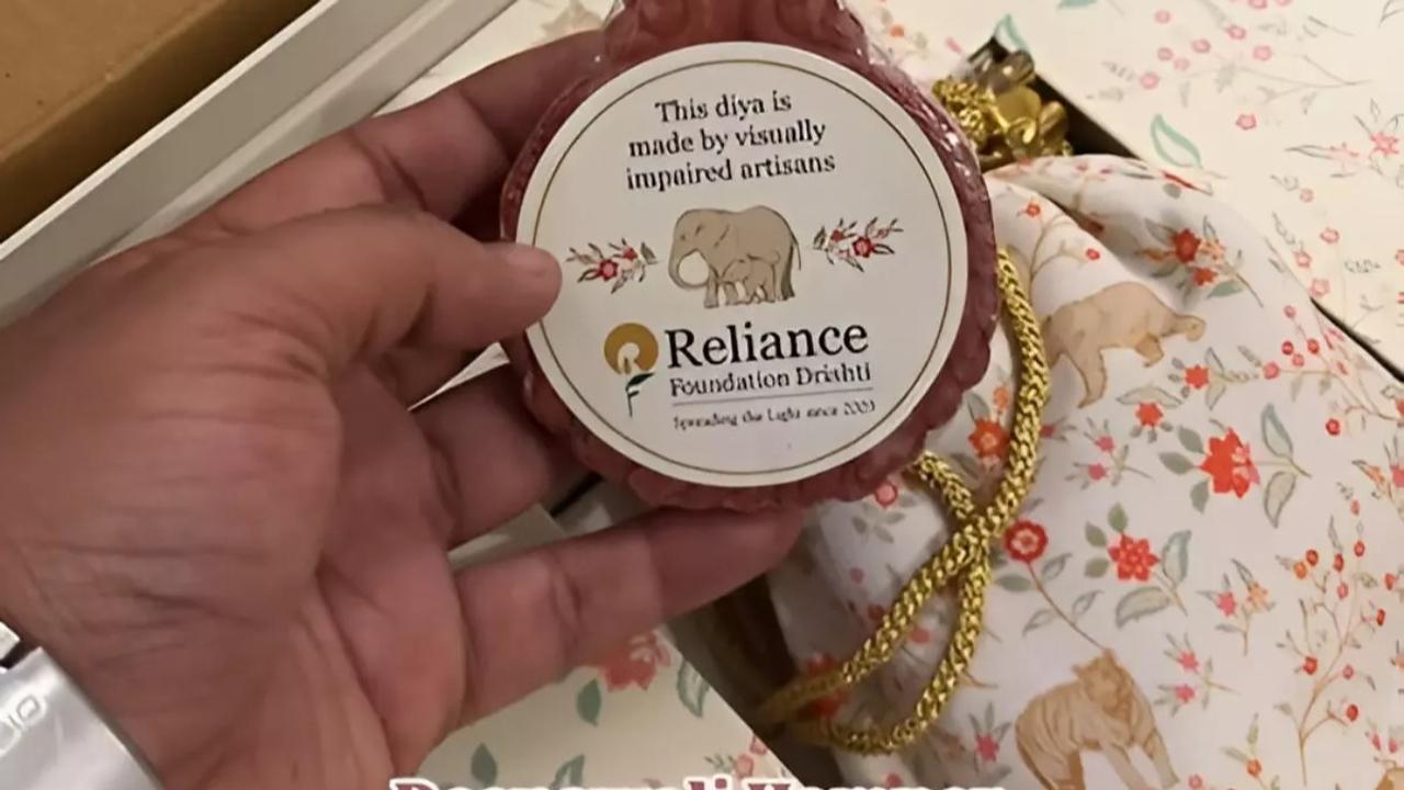 A video of the Diwali gift hamper gifted by Reliance Foundation has gone viral on the internet. 