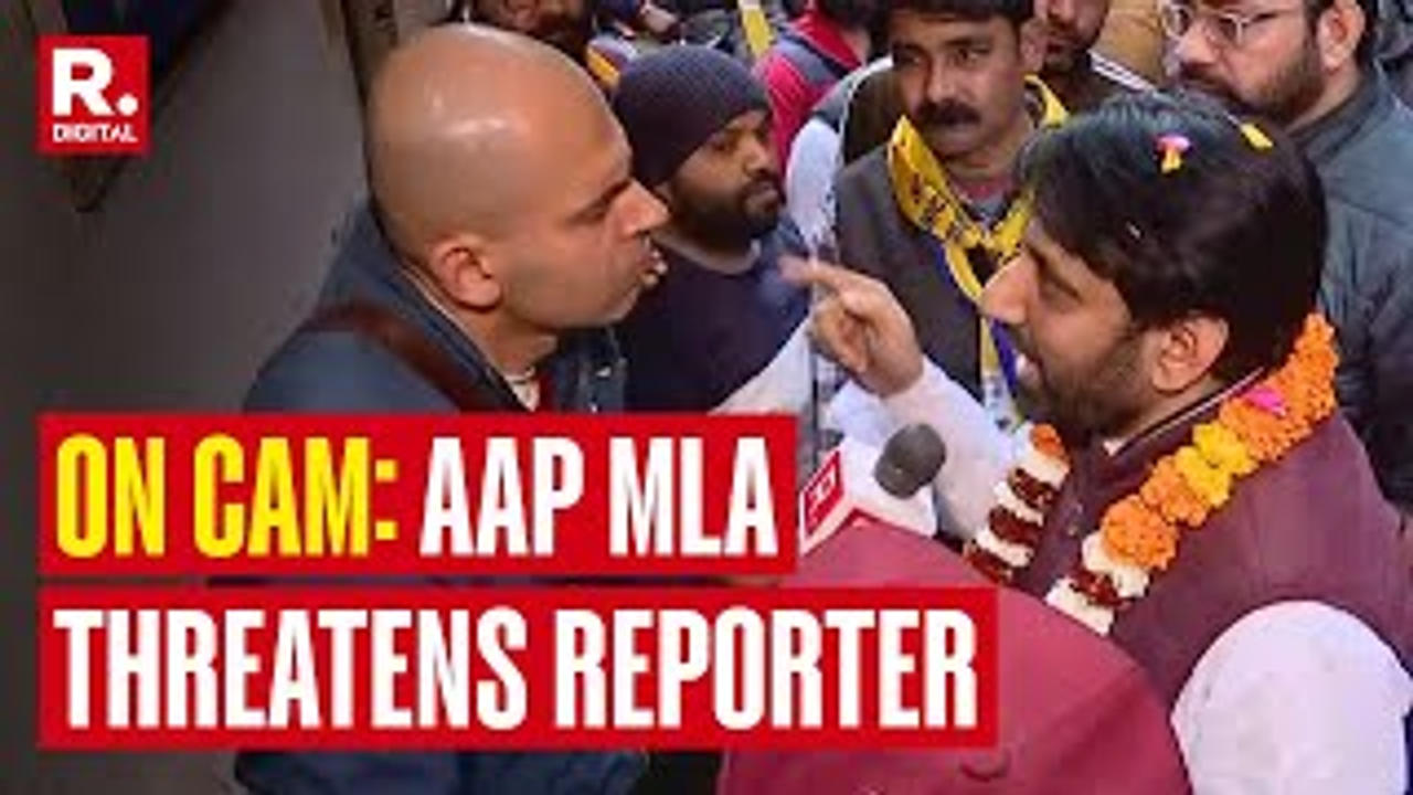 AAP MLA Amanatullah Khan's Open Threat To  Republic Reporter 