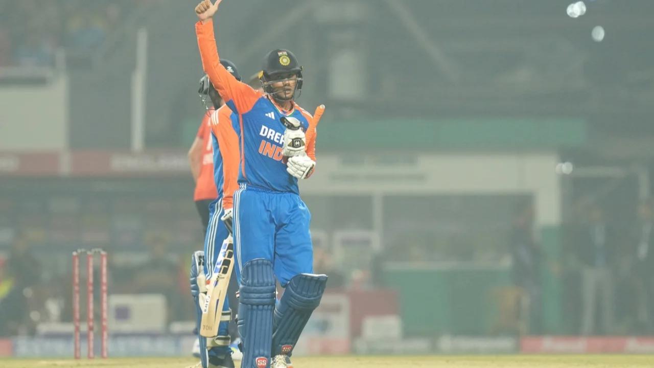 india vs england 2nd t20 abhishek sharma injury creates problem who will open with samson