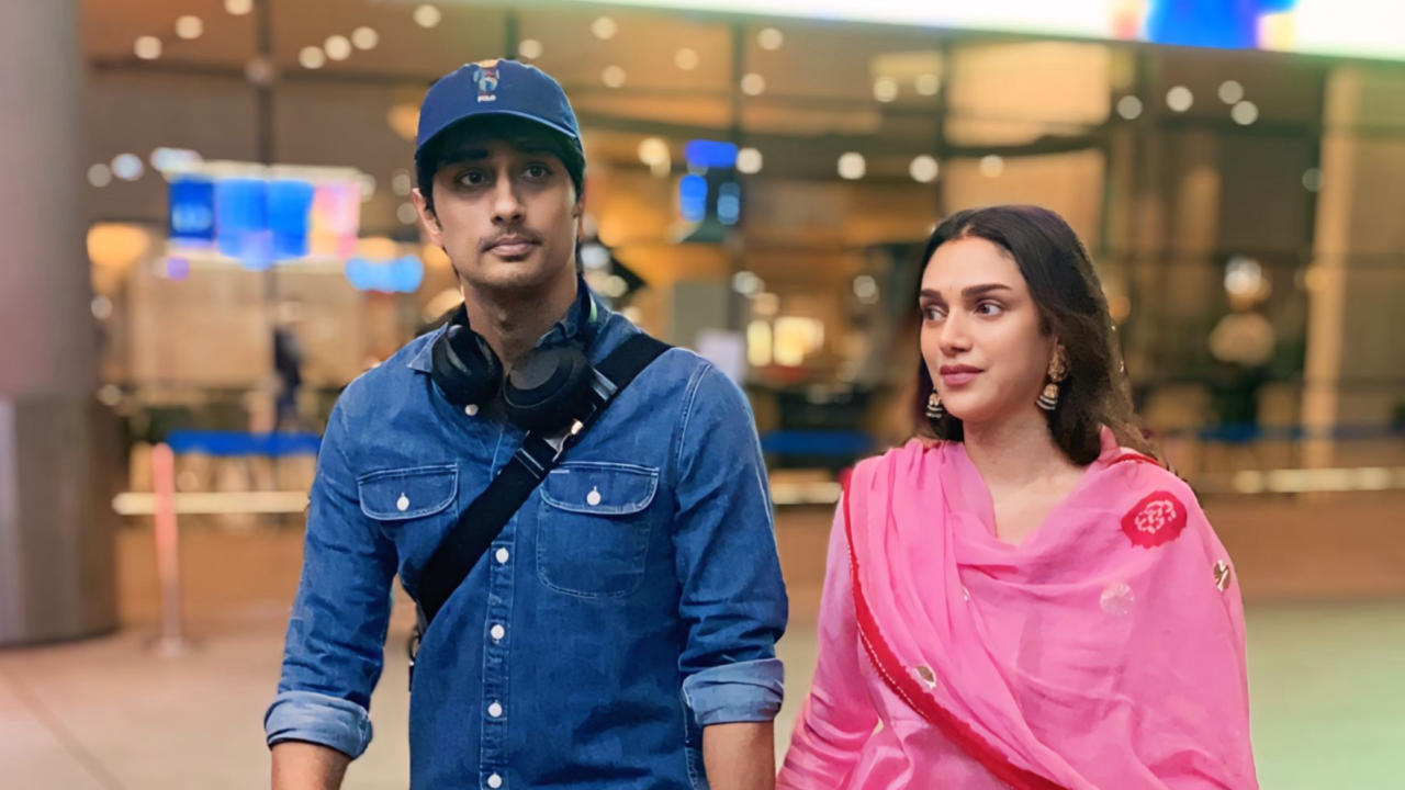 Aditi Rao Hydari and Siddharth at Mumbai airport.