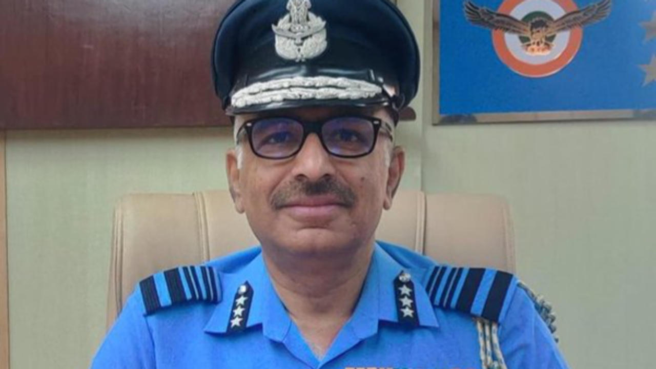 Air Marshal Arora takes charge as Air Officer-in-Charge Maintenance