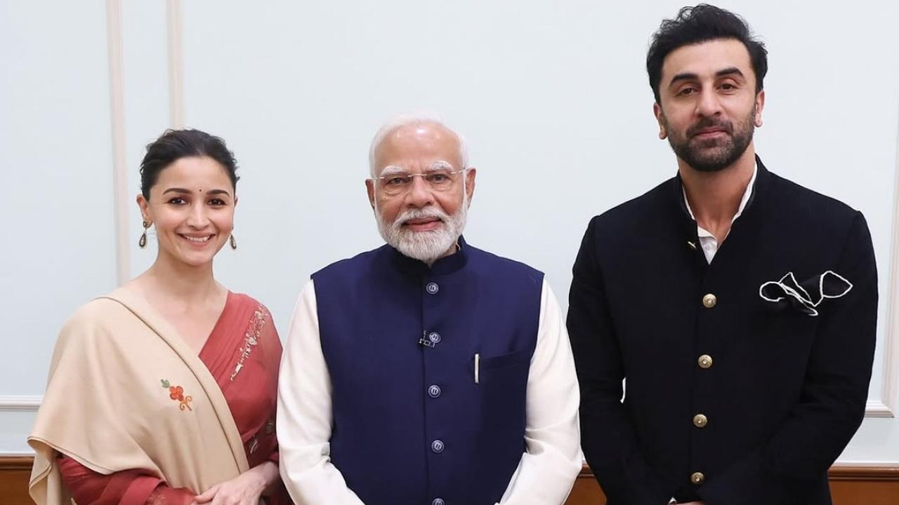 Alia Bhatt Asks PM Modi, 'Do You Get Time To Listen To Music?' Here's His Reply 