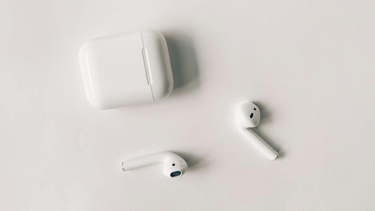 Apple AirPods