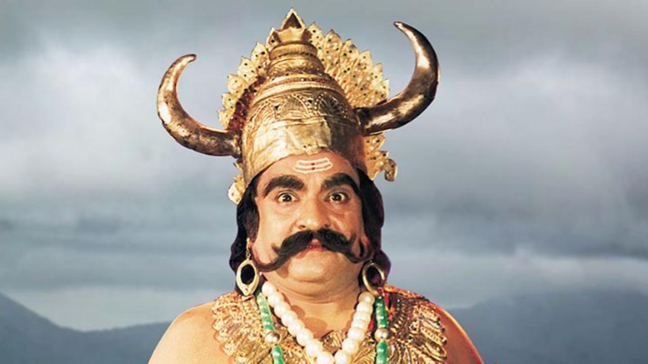 artist playing kumbhkaran dies in delhi ramleela