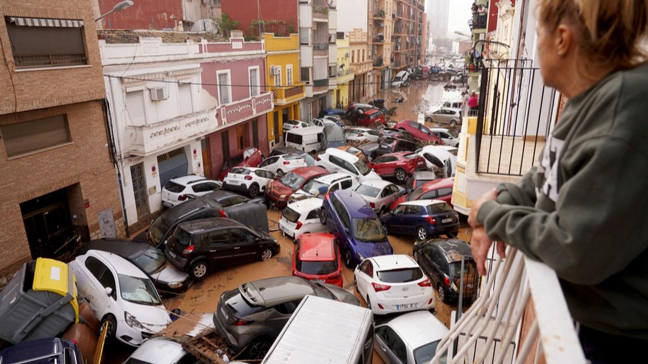 At least 72 people die in devastating flash floods in eastern Spain