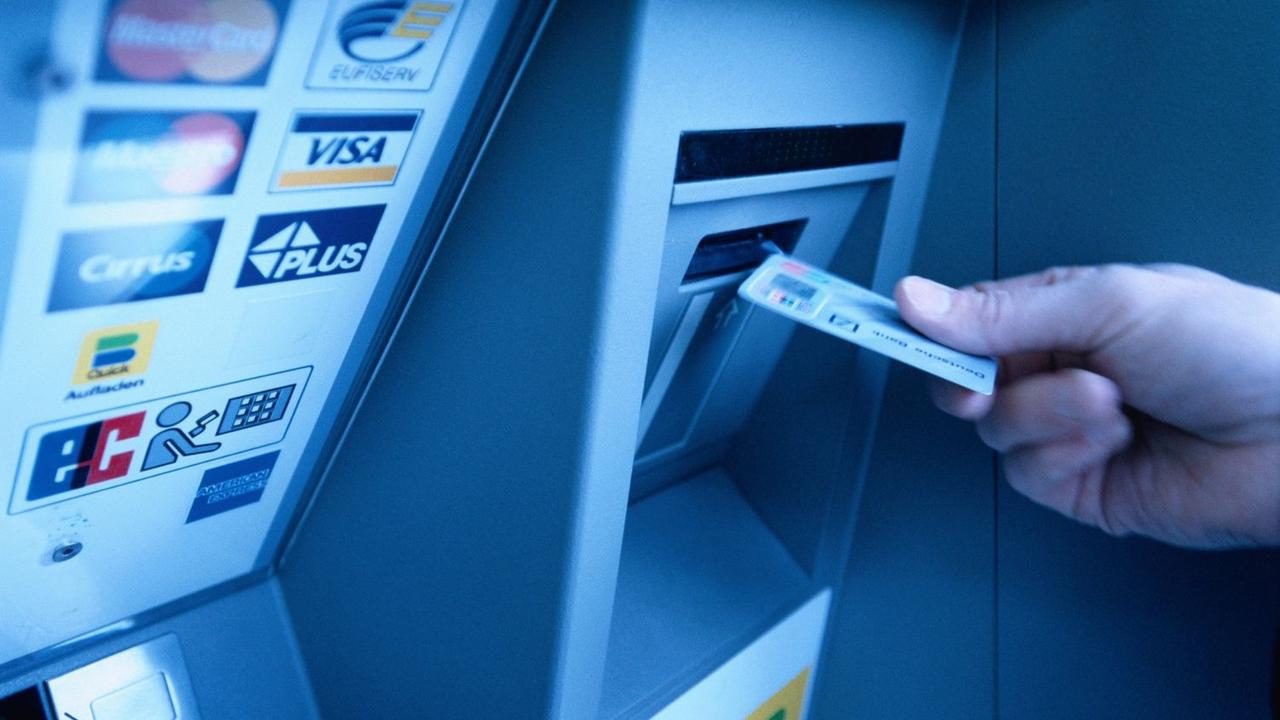 How To Withdraw Cash With ATM Card? Step-By-Step Process Here