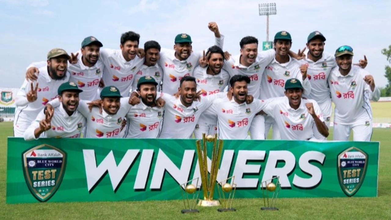 Bangladesh celebrate series win against Pakistan