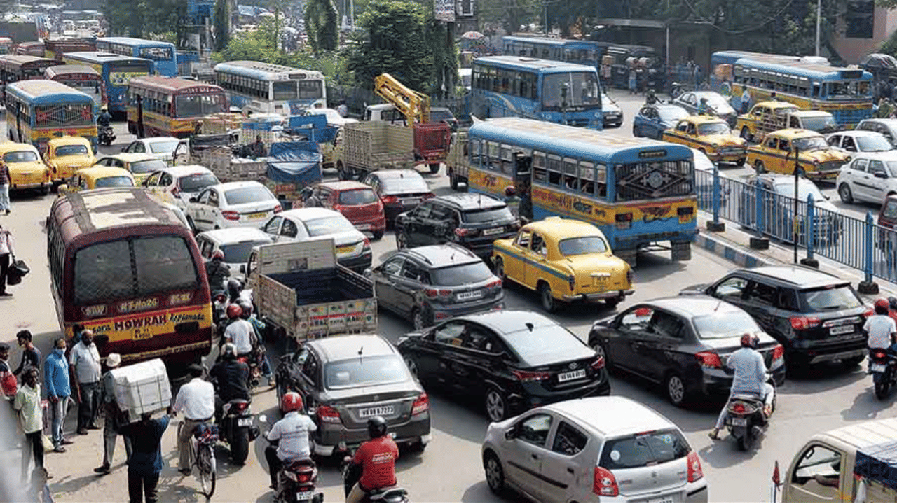 Bengal govt notifies new speed limits for vehicles for school, market areas