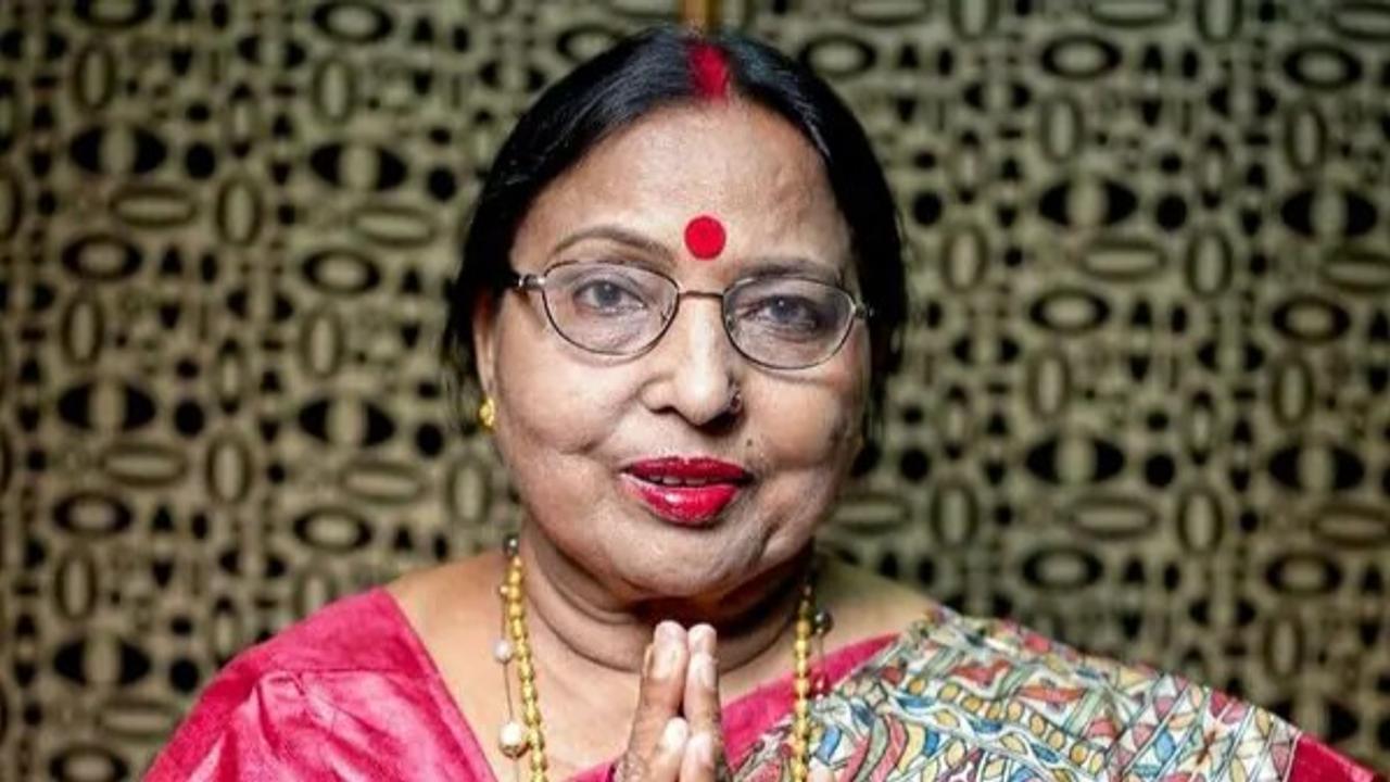 'Bihar Kokila' Sharda Sinha cremated with full state honours in Patna 