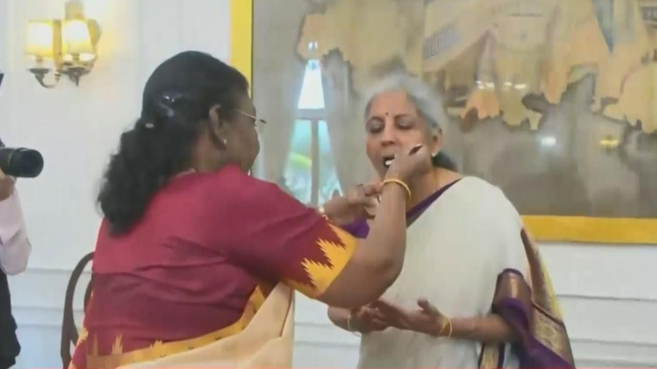 Budget 2024: FM nirmala sitharaman started by eating curd and sugar