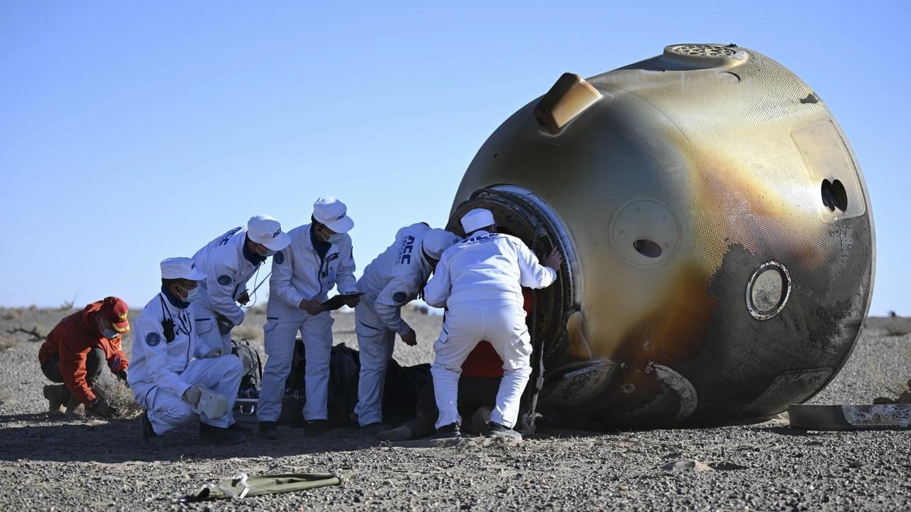 Chinese astronauts return to earth safely after six-month stint in space station