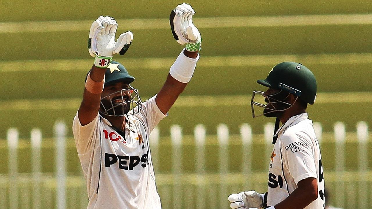 controversy over pakistan declaration as mohammad rizwan could reach double century