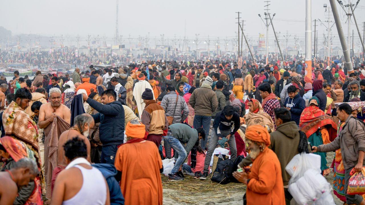 50 Lakh Devotees Take Holy Dip At Mahakumbh Nagar Ahead Of Paush Purnima