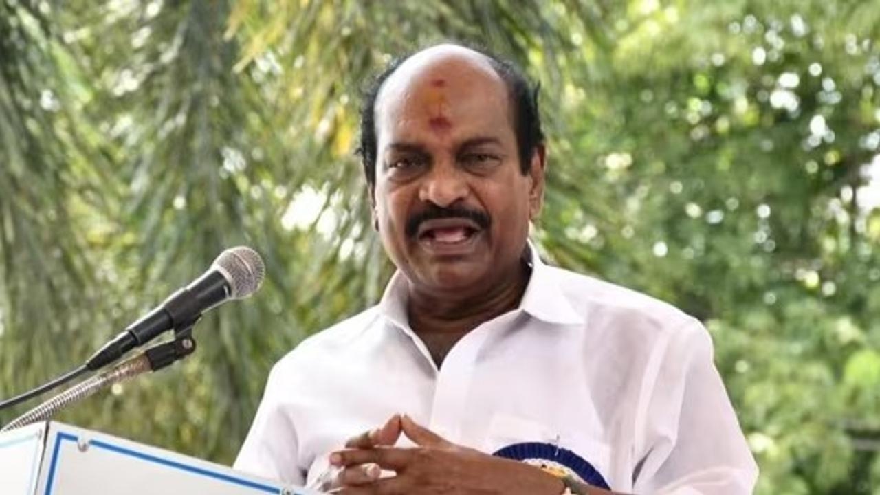 DMK MP S Jagathrakshakan 