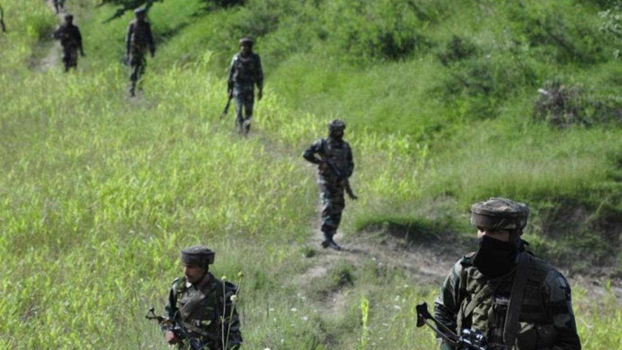 Encounter Underway in J&K's Bandipora Amid High Alert After Gunshots Heard Near Army Camp