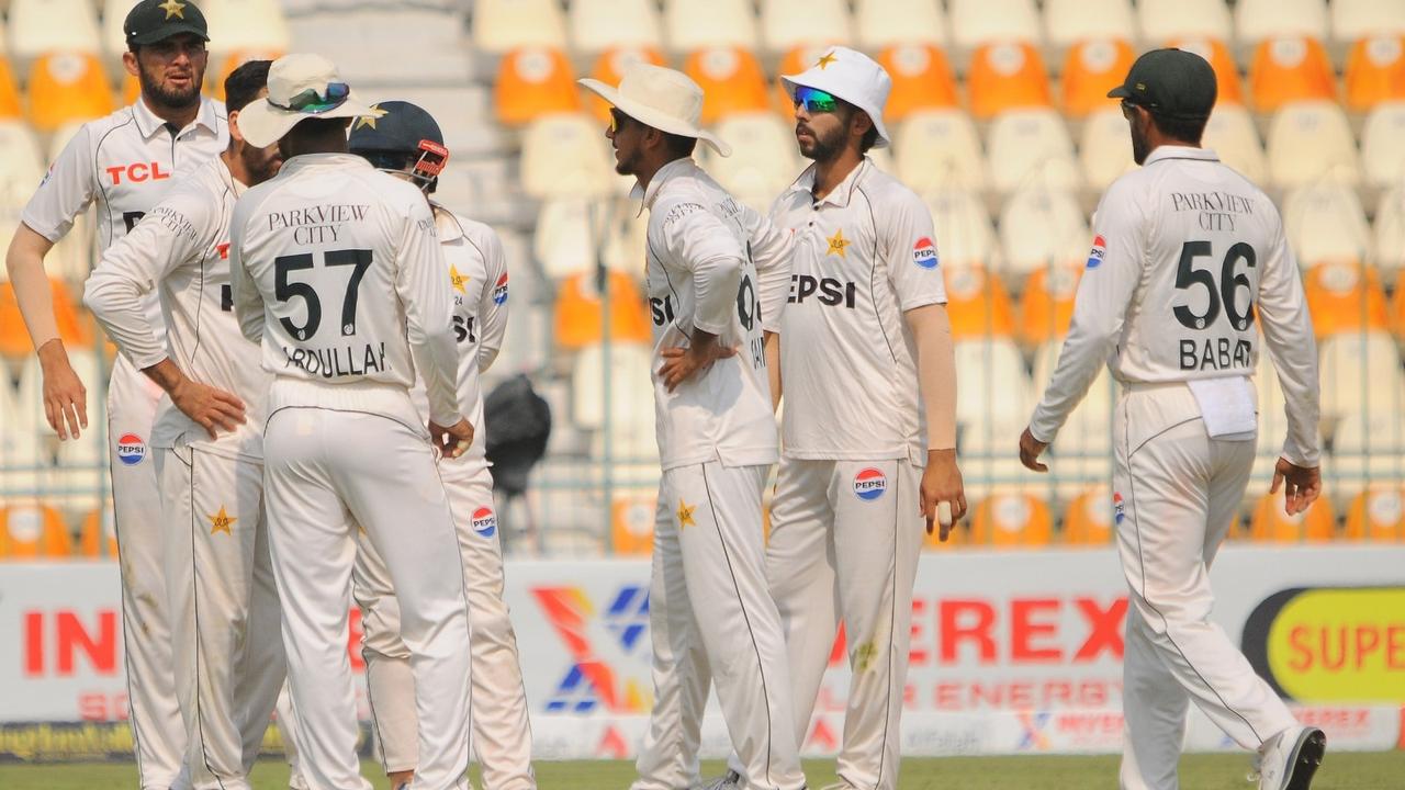 England creates history in test cricket after beat pakistan in multan 