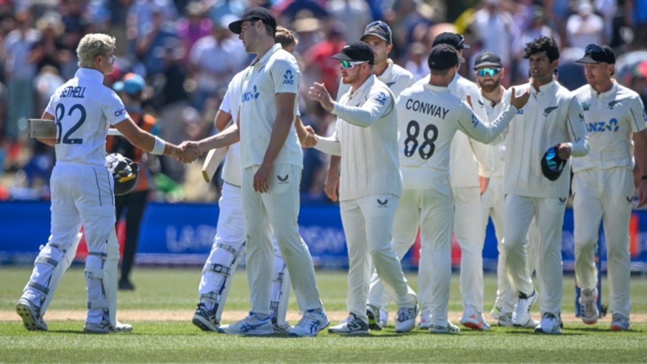 England players shake hands with New Zealand players after winning 1st NZ vs ENG Test