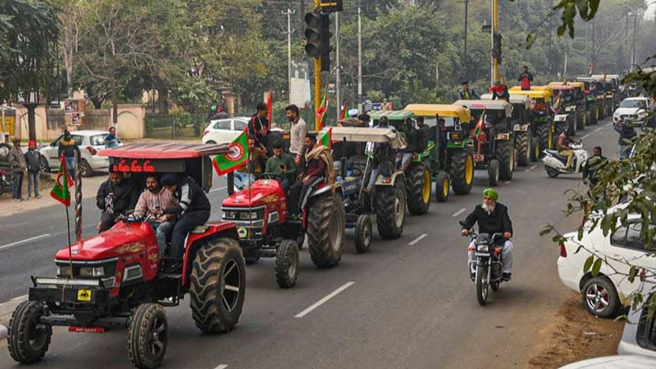 Farmers Announce Tractor March On January 26