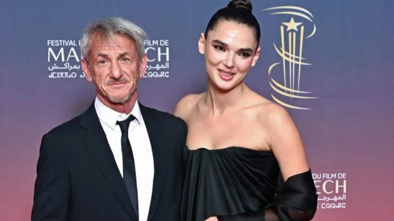 File photo of Sean Penn and Valeria Nicov