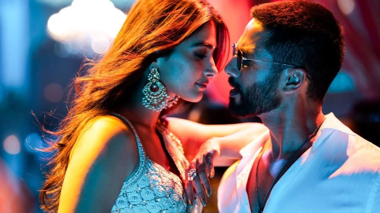 First song of Shahid Kapoor-Pooja Hegde starrer 'Deeva' is out