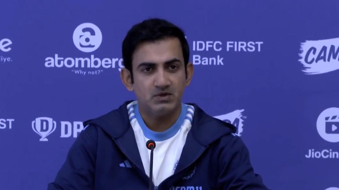 Gautam Gambhir lashes out at social media cricket expert