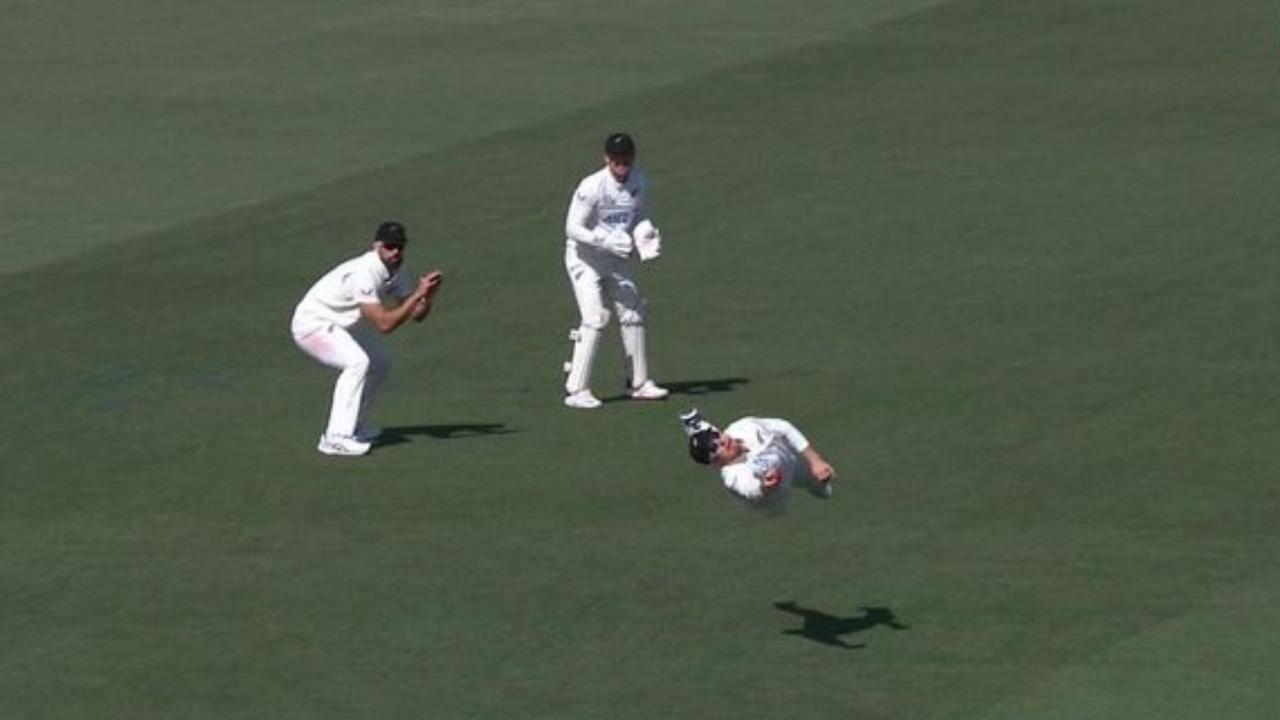 Glenn Phillips Catch 