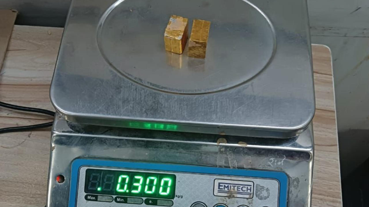 Gold bars concealed inside adaptor seized at Delhi airport