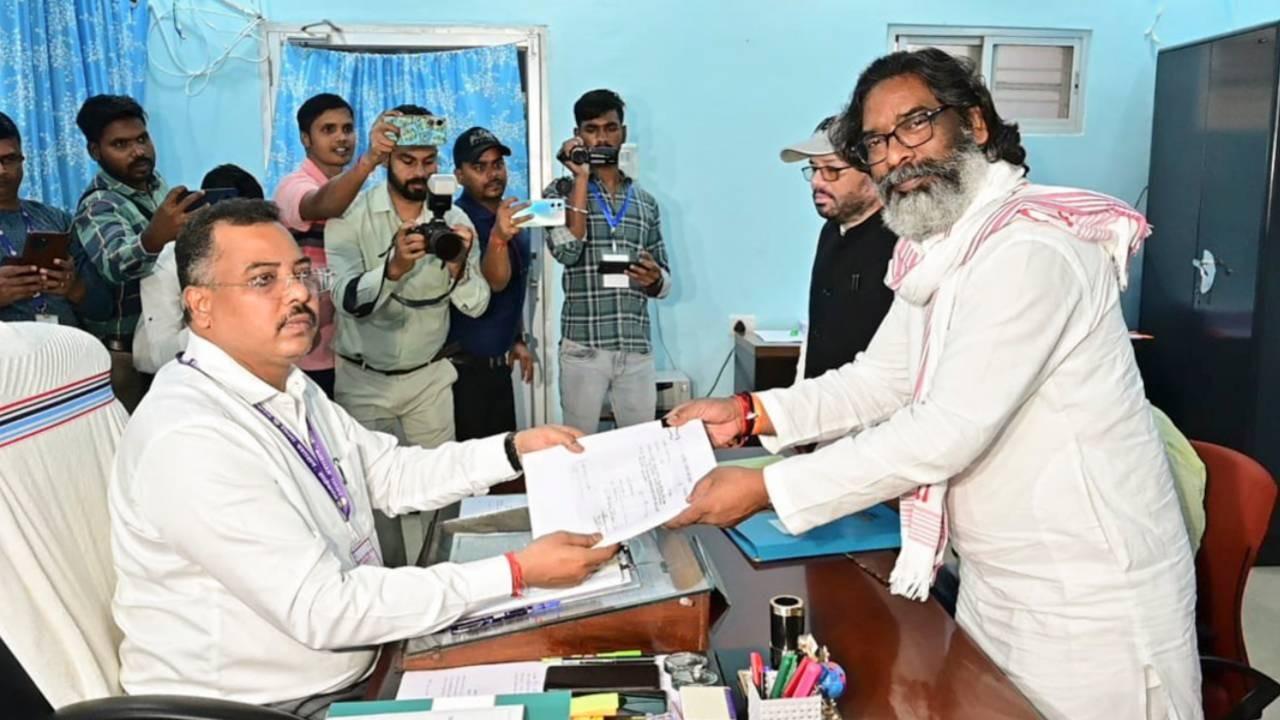 Hemant Soren filed nominations